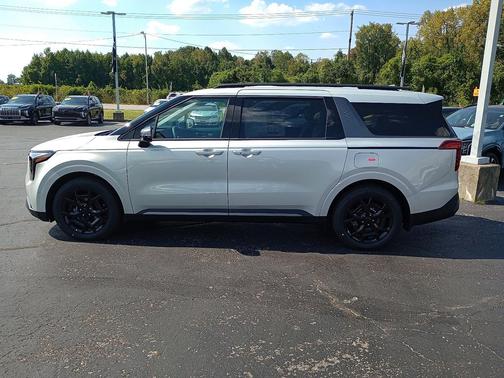 2026 Kia Carnival Hybrid SX