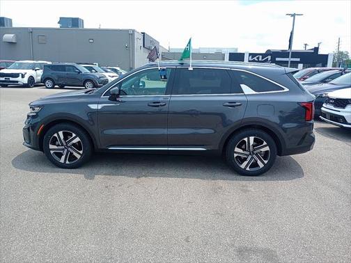 2022 Kia Sorento Hybrid EX