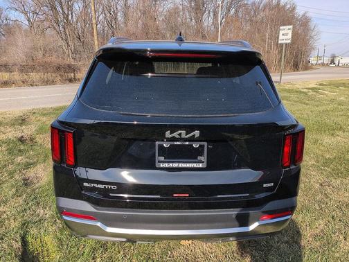 Ebony Black 2026 Kia Sorento S
