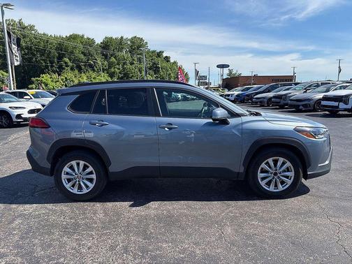 Celestite 2023 Toyota Corolla Cross LE