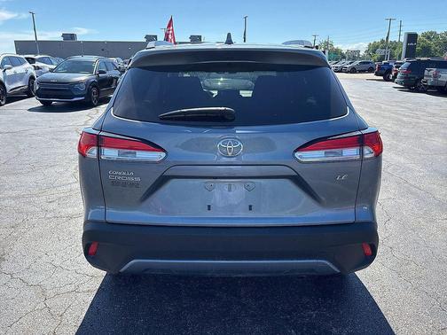 Celestite 2023 Toyota Corolla Cross LE