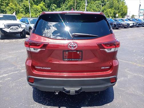 2019 Toyota Highlander SE
