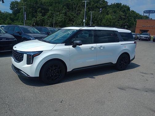 Snow White Pearl 2026 Kia Carnival SX Prestige