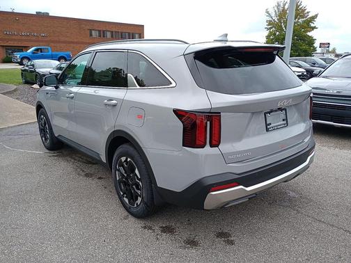 2026 Kia Sorento S