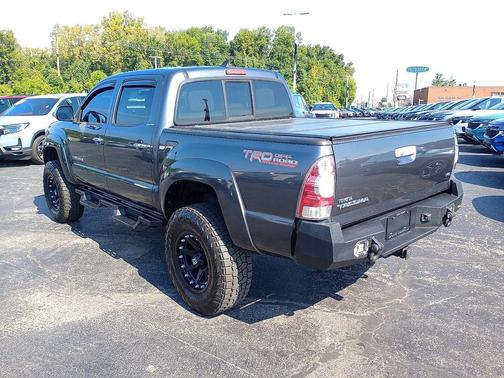 2014 Toyota Tacoma Base