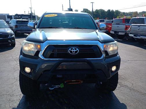 2014 Toyota Tacoma Base
