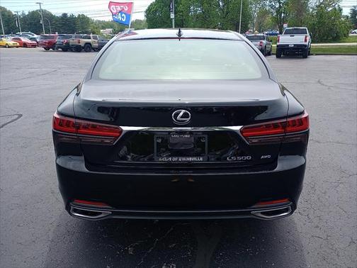 2022 Lexus LS 500 Base