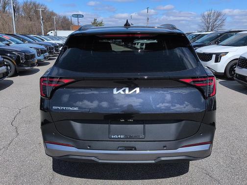 Panthera Metal Gray 2026 Kia Sportage EX