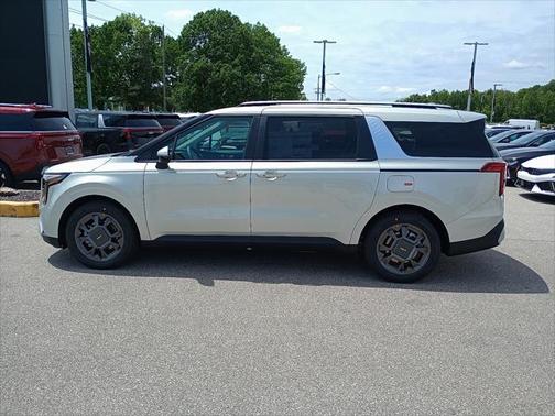 2025 Kia Carnival Hybrid EX