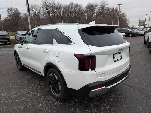 2026 Kia Sorento Hybrid EX