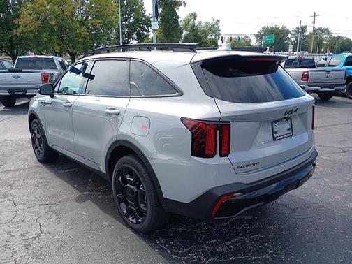 Wolf Gray 2026 Kia Sorento EX