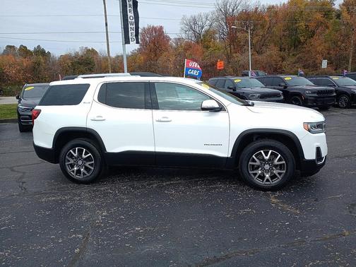 2023 GMC Acadia FWD SLE