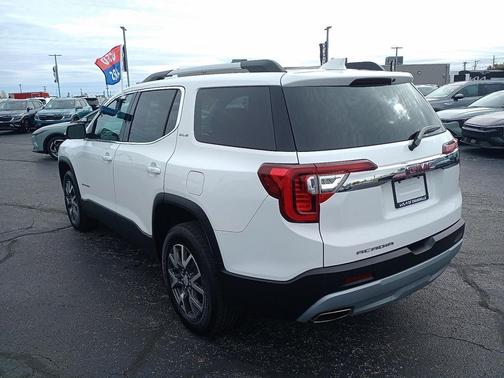 2023 GMC Acadia FWD SLE
