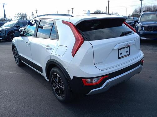 2025 Kia Niro LX