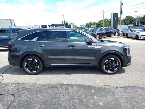 2025 Kia Sorento Hybrid EX