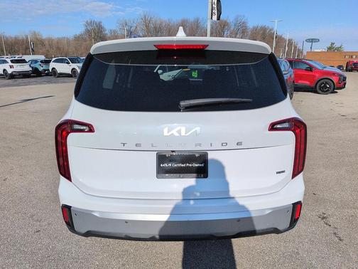 2023 Kia Telluride LX