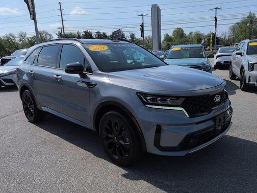 Everlasting Silver 2021 Kia Sorento SX