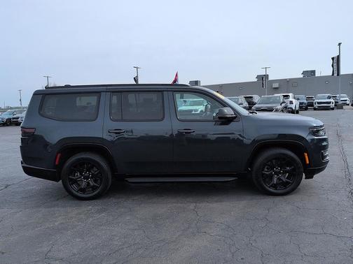 2024 Jeep Wagoneer Series II Carbide 4x4