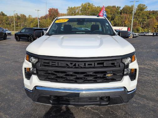 Summit White 2025 Chevrolet Silverado 1500 WT