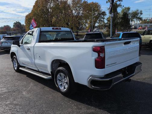 Summit White 2025 Chevrolet Silverado 1500 WT
