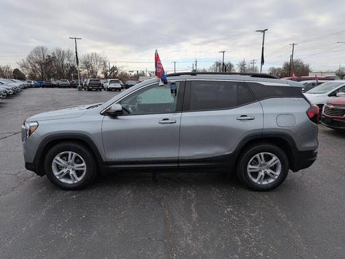 2023 GMC Terrain SLE