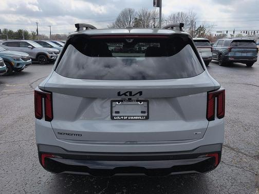 Wolf Gray 2026 Kia Sorento SX