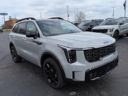 Wolf Gray 2026 Kia Sorento SX