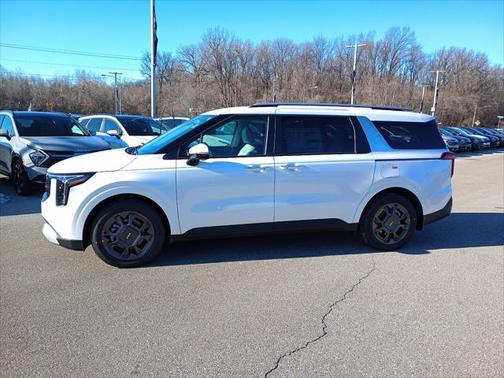 2025 Kia Carnival Hybrid EX