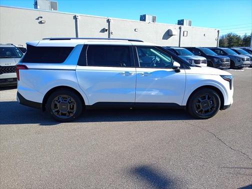 2025 Kia Carnival Hybrid EX