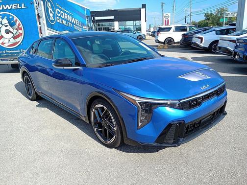 2025 Kia K4 GT-Line