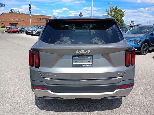 2025 Kia Sorento Hybrid EX
