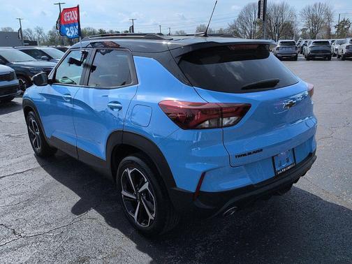 Fountain Blue 2023 Chevrolet Trailblazer RS