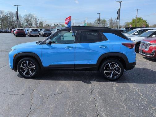 Fountain Blue 2023 Chevrolet Trailblazer RS