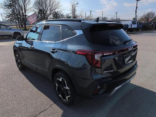 2025 Kia Seltos EX