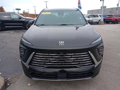 2025 Buick Enclave Preferred FWD