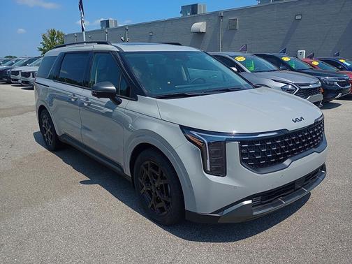 Ceramic Silver 2026 Kia Carnival SX Prestige