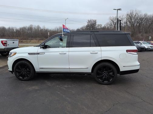 2024 Lincoln Navigator Black Label