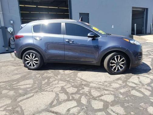 Pacific Blue 2018 Kia Sportage EX