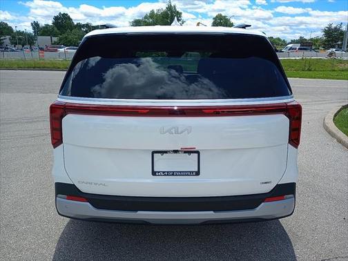 2025 Kia Carnival Hybrid EX