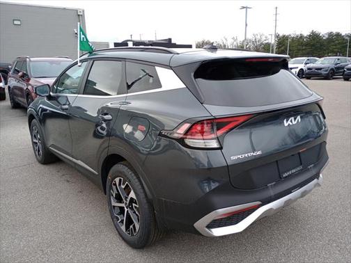 2025 Kia Sportage Hybrid EX