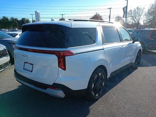 2026 Kia Carnival EX