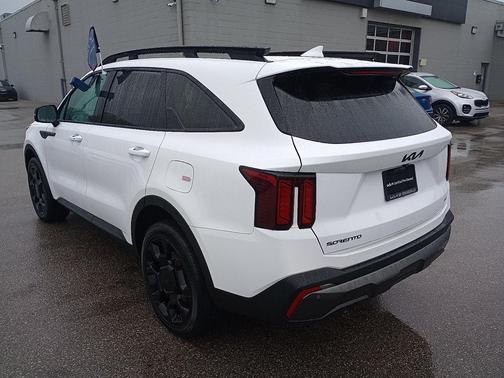 2025 Kia Sorento EX