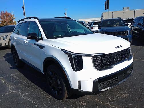2025 Kia Sorento EX