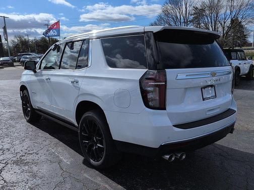 2022 Chevrolet Tahoe 4WD High Country