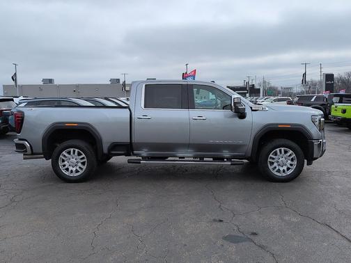 2024 GMC Sierra 2500 SLT