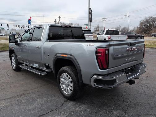 2024 GMC Sierra 2500 SLT