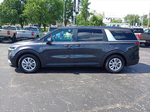 2022 Kia Carnival LXS