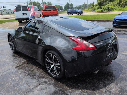 Magnetic Black Metallic 2019 Nissan 370Z Sport Touring
