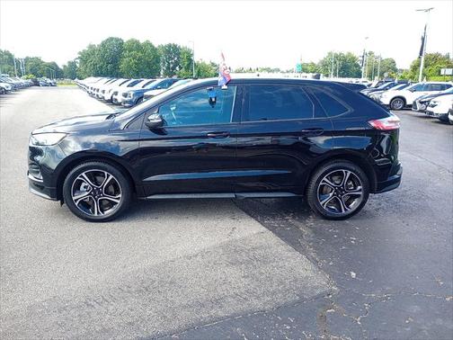 2021 Ford Edge ST