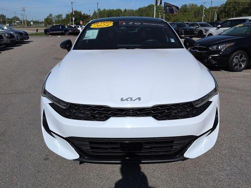 Glacial White Pearl 2024 Kia K5 GT-Line